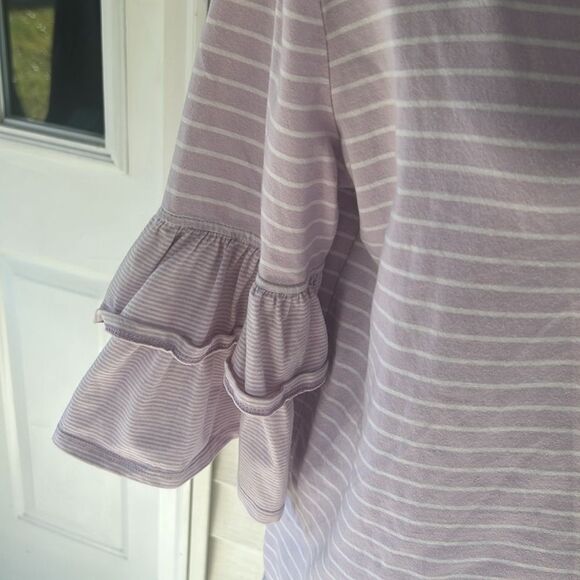 Umgee Small bell 3/4 sleeve top - Picture 2 of 5